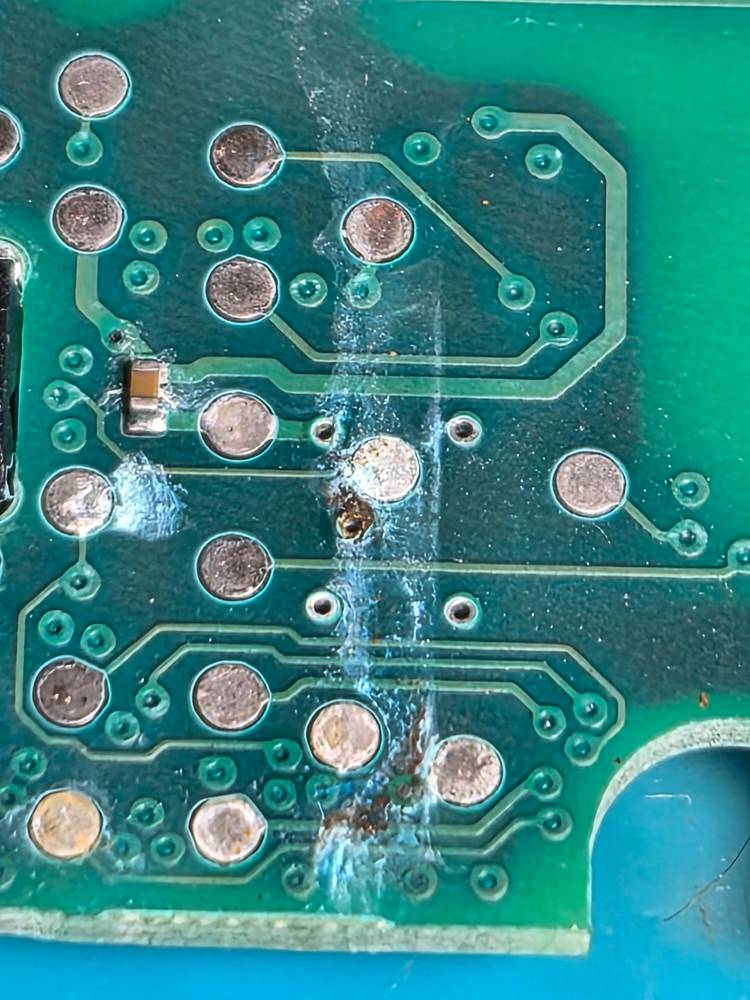 볼보 XC90 세탁기 침수로 먹통된 키 완전 복원 완료 이미지