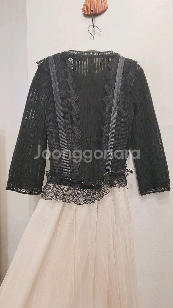 듀엘 니팅블라우스. 수입 레이스 샤 스커트--2