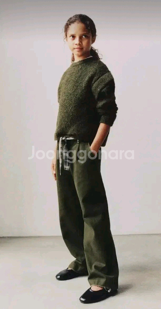 자라키즈 니트스웨터 새상품--4