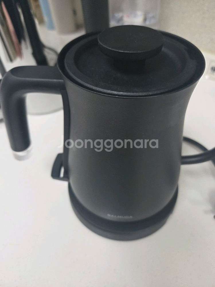 발뮤다 더 팟 전기포트--2