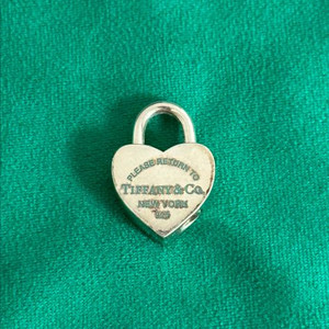 티파니앤코 리턴투 하트 자물쇠 목걸이