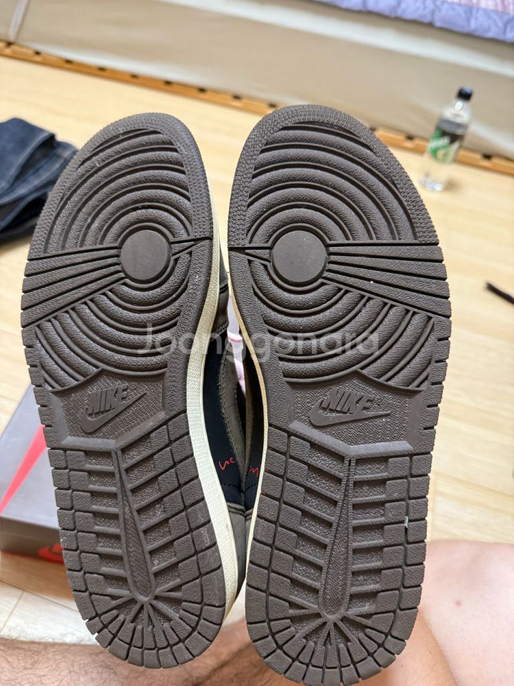 스캇 조던 1 모카--3