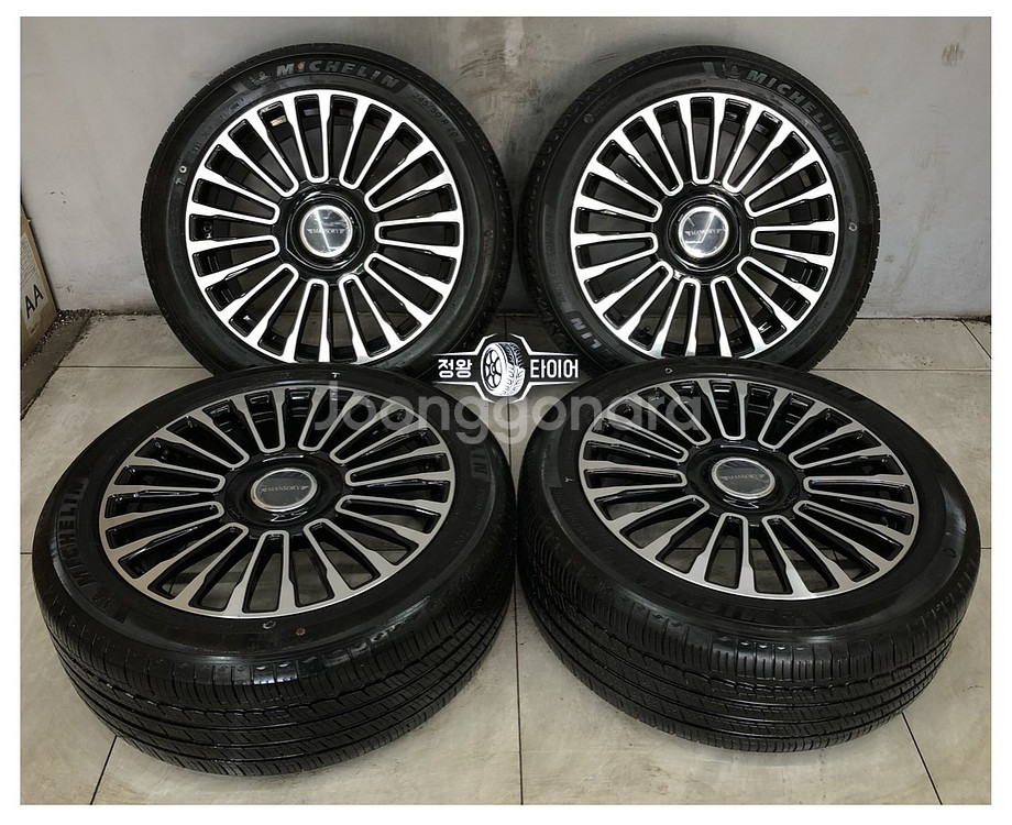만소리 ST 20인치 블랙폴리쉬 휠 타이어--4