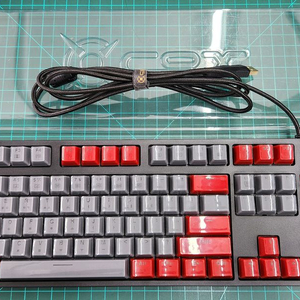 COX CK8100 유선 기계식 키보드 팝니다.