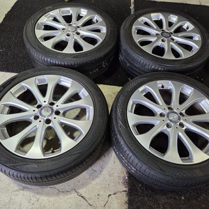벤츠W213 E클 E300 18인치 순정휠타이어
