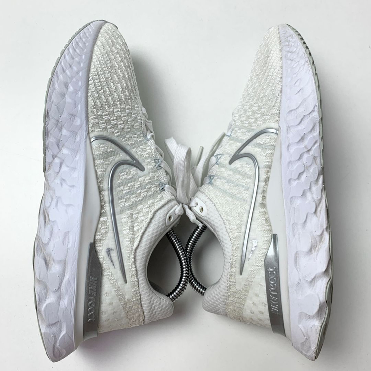 [240/정품] 나이키 리액스 인피니티 여성 운동화신발--2