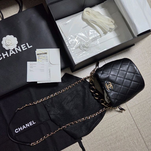 샤넬 드로스트링 램스킨 버킷백