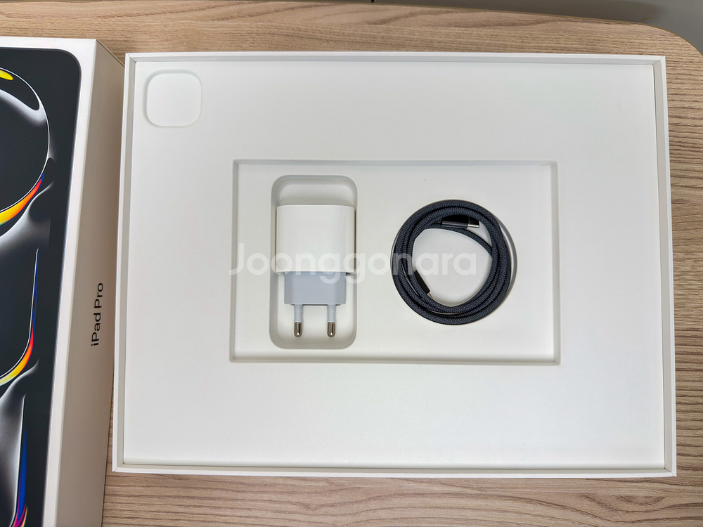 아이패드 프로 13인치 M4 셀룰러 256GB 펜슬프로--9