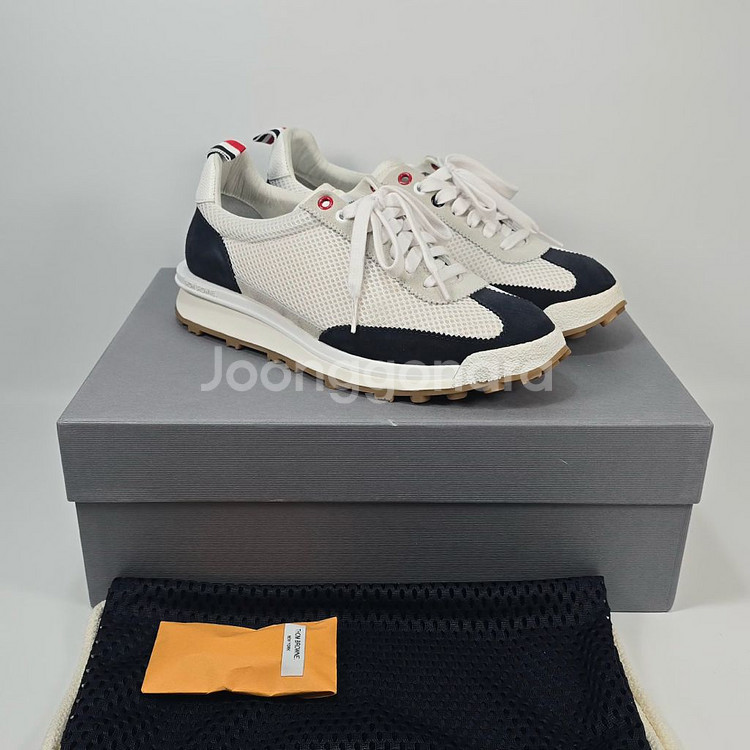 톰브라운 테크 러너 스니커즈 (260)--0