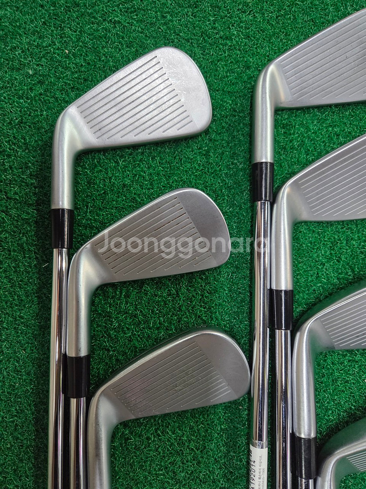TaylorMade 테일러메이드 P790 아이언세트--4