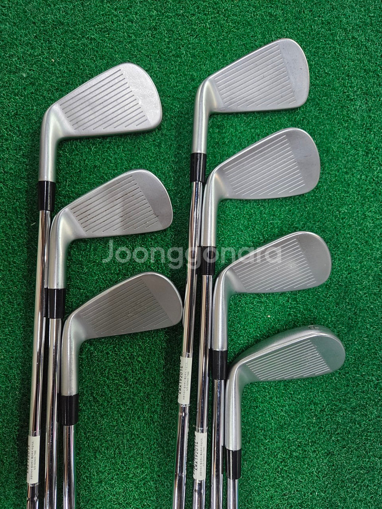 TaylorMade 테일러메이드 P790 아이언세트--2