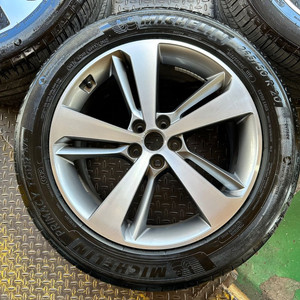 20인치 제네시스 GV80 순정휠타이어 1대분