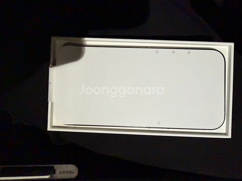 아이폰 15프로 256g 내추럴티타늄 리퍼폰--3