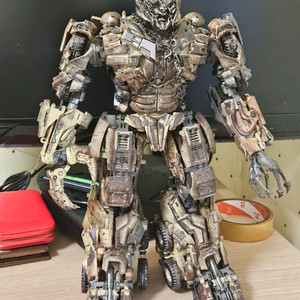 유니크토이즈 메가트론(업그레이드 헤드추가)