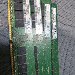 삼성ddr4 32GB 4개 일괄
