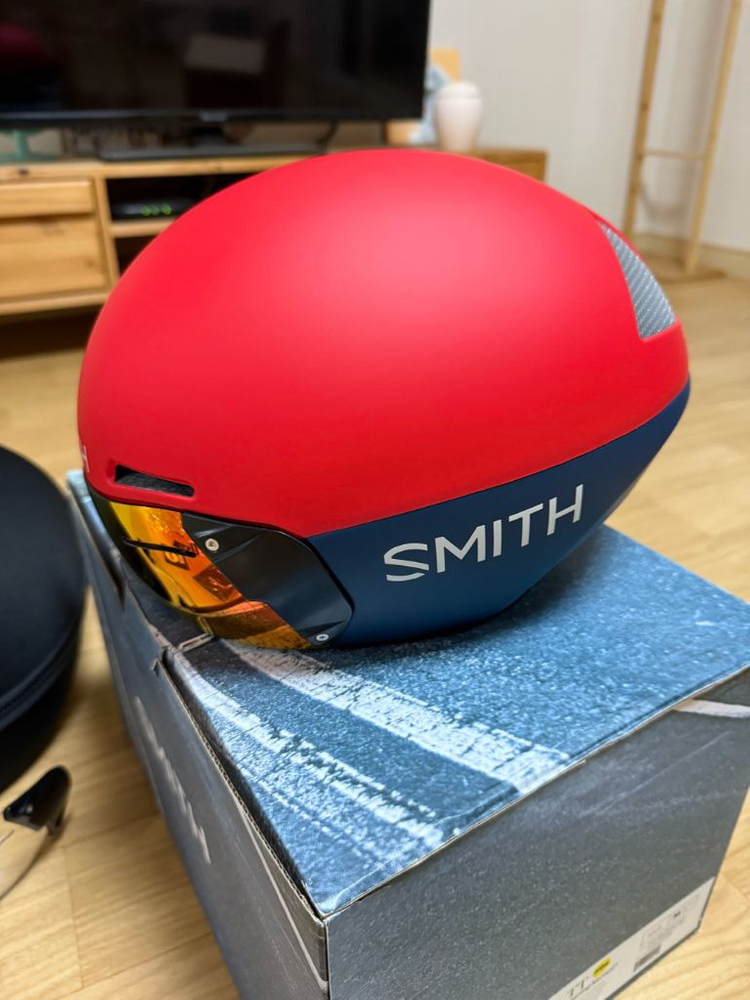 스미스포디엄TT 헬멧 이미지