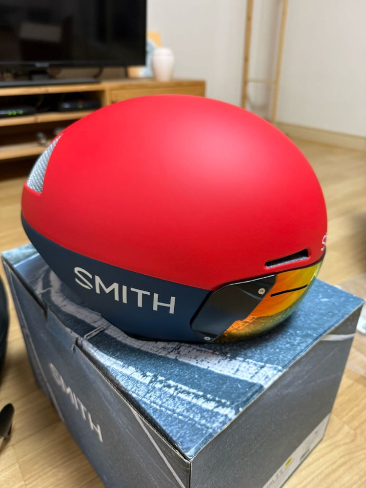 스미스포디엄TT 헬멧 이미지