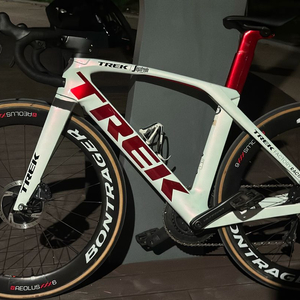 트렉 마돈 slr7 6세대 54사이즈 크롬투어 색상