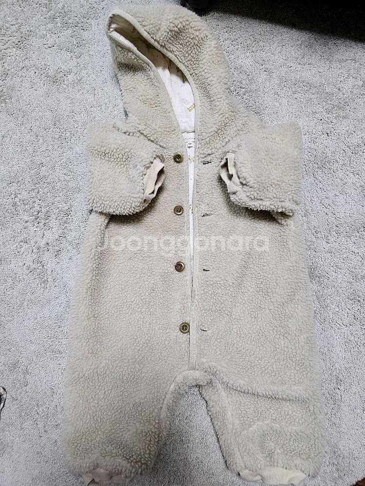 베네베네 디어퍼후디 24m--0