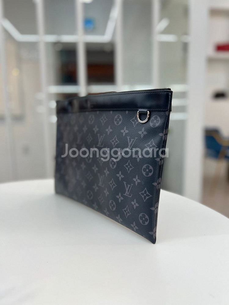 [럭스올 울산점] 루이비통 포쉐트 디스커버리 클러치--1