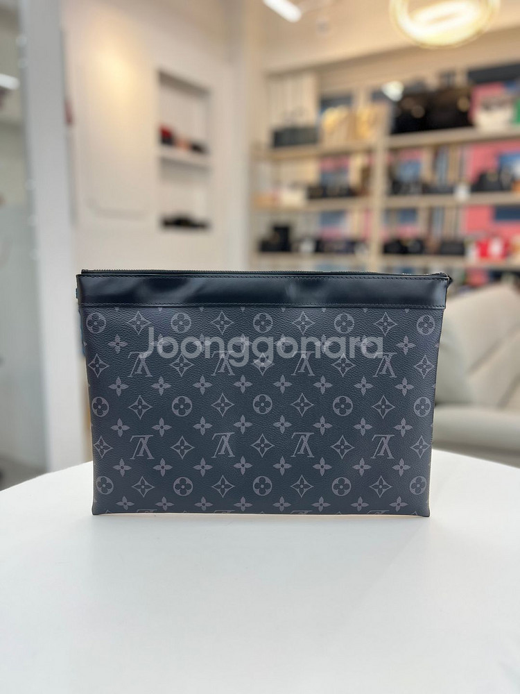 [럭스올 울산점] 루이비통 포쉐트 디스커버리 클러치--2