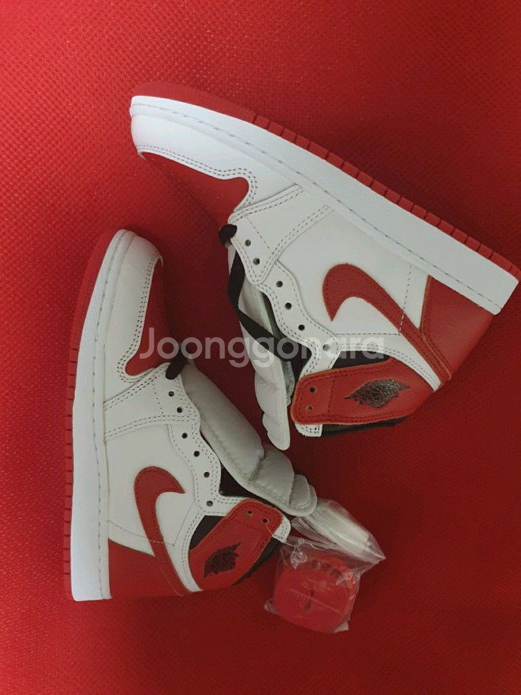 나이키 주니어 농구화 에어조던1 레트로 하이오지--3