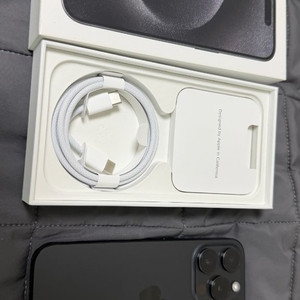 아이폰 15pro 블랙티타늄 256GB