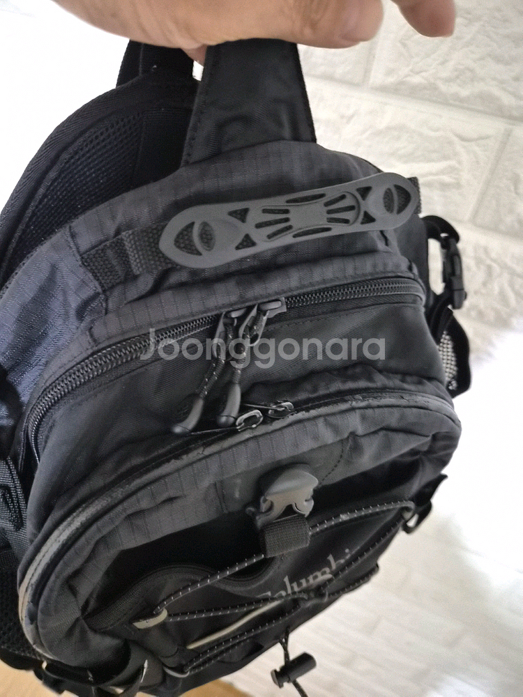 콜럼비아 블랙 백팩 팝니다 등산 낚시 캠핑 런닝 노스페--6