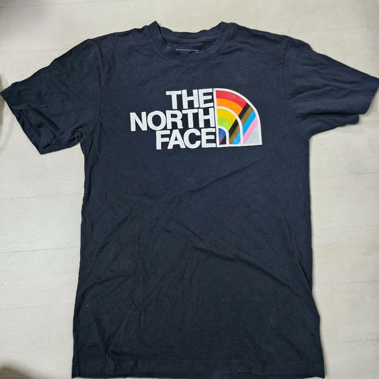 줌바 티셔츠 쇼츠 세트에 노스페이스는 덤--2