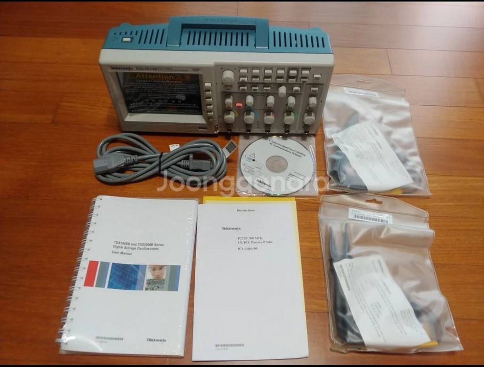 Tektronix TDS 2014B 오실로스코프--0