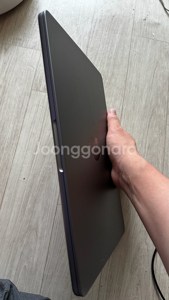 맥북에어13 M2 8GB/256GB 스페이스그레이--12