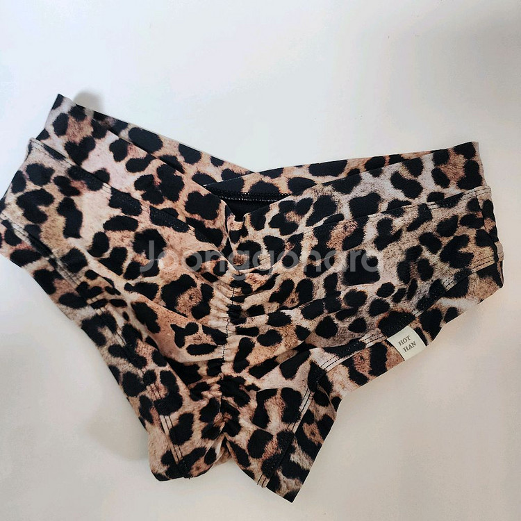 핫한 폴웨어 데일리 쇼츠. 호피.S사이즈--1