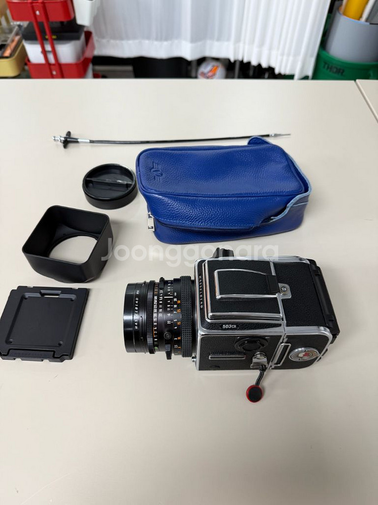 핫셀블라드 503CX + 80mm + 악세 판매합니다--0