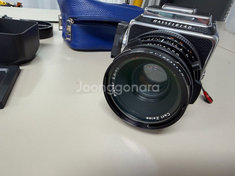 핫셀블라드 503CX + 80mm + 악세 판매합니다--6