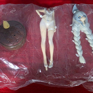 벽람항로 피규어 르 말랭