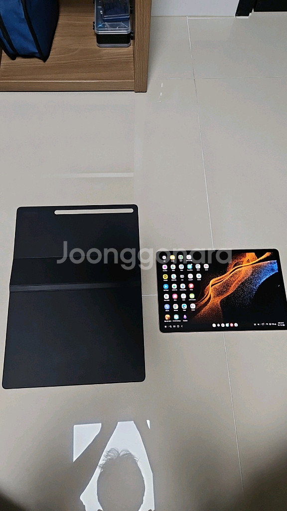 갤럭시탭 S8플러스 5G 128GB 키보드북커버 포함--11