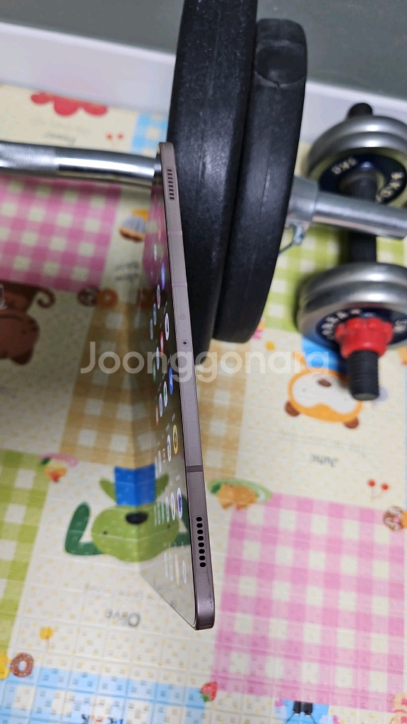갤럭시탭 S8플러스 5G 128GB 키보드북커버 포함--2