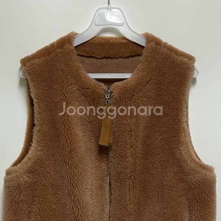 [여자 55]라시엔토 브라운 양모 리얼퍼 베스트--1