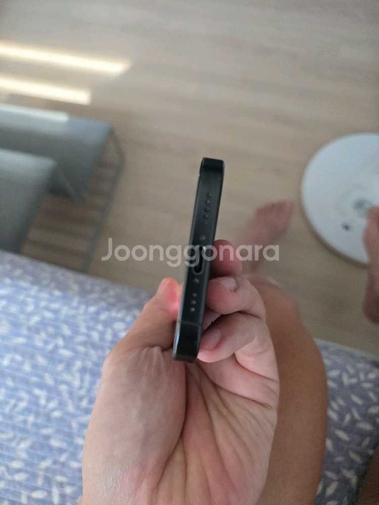 아이폰 16 Pro 256기가 스페이스블랙 자급제--2