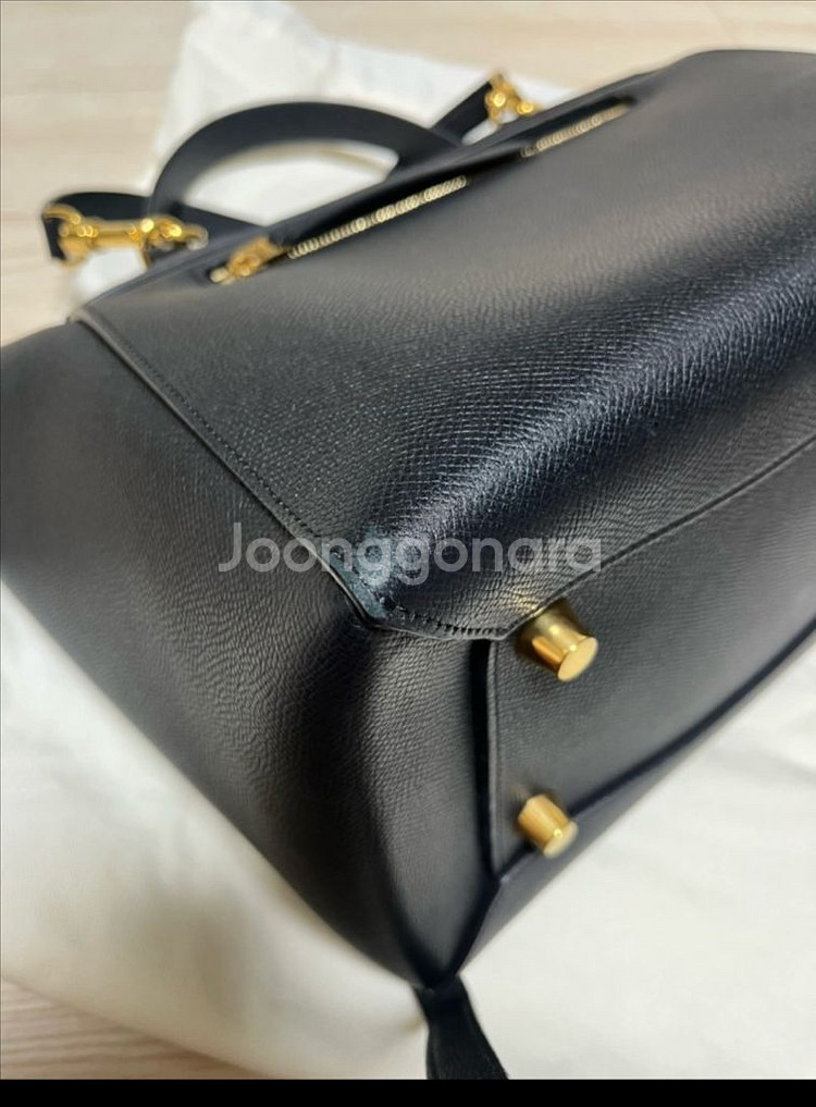 셀린느 벨트백--4