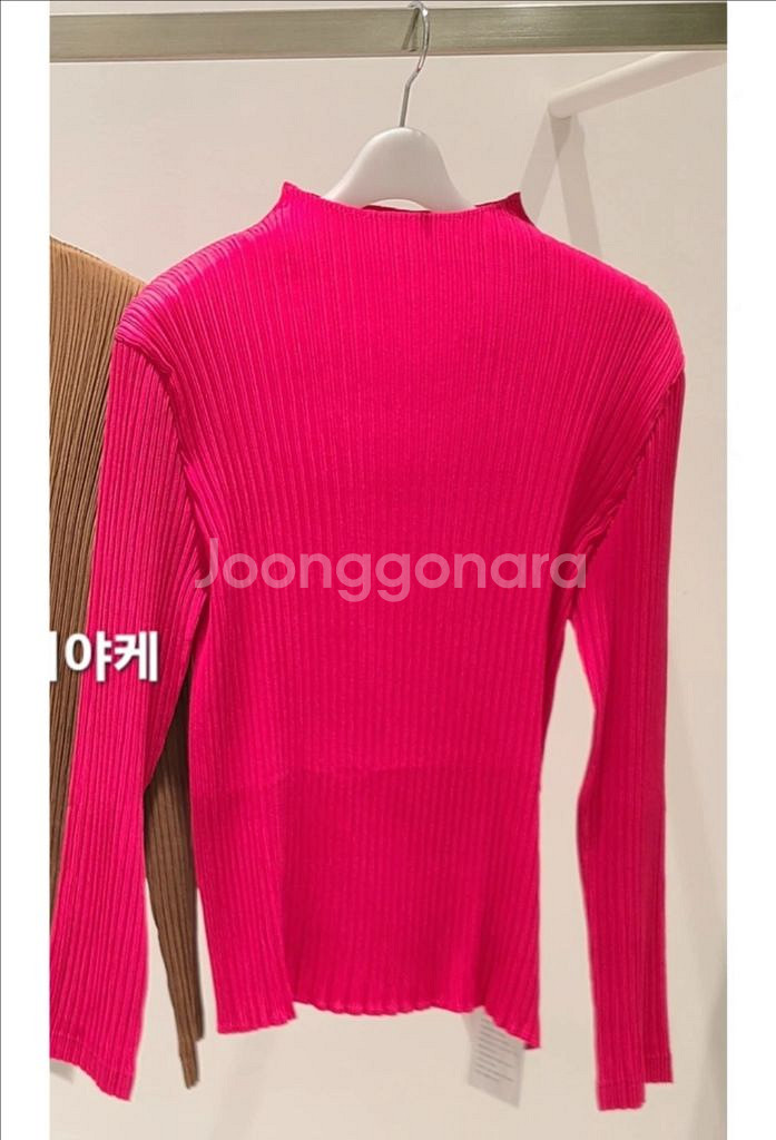 이세이미야케 해칭 핑크 반목 긴팔 새제품--0