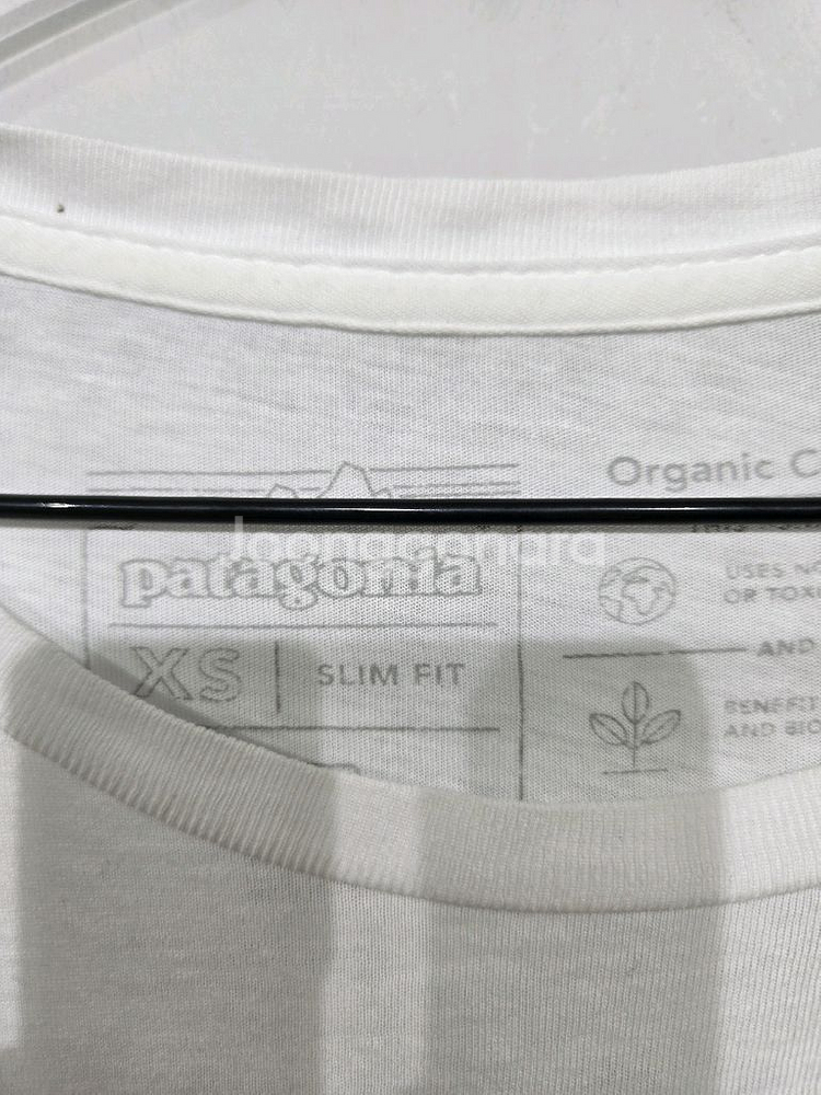 파타고니아 반팔 티셔츠 화이트 반팔티--4