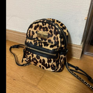 쥬시꾸뛰르 송치호피백팩