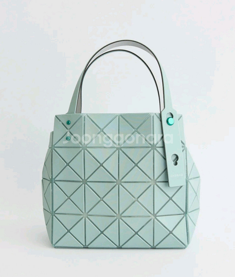 바오바오 캐럿백 미듐 미디움 애쉬 그린--0