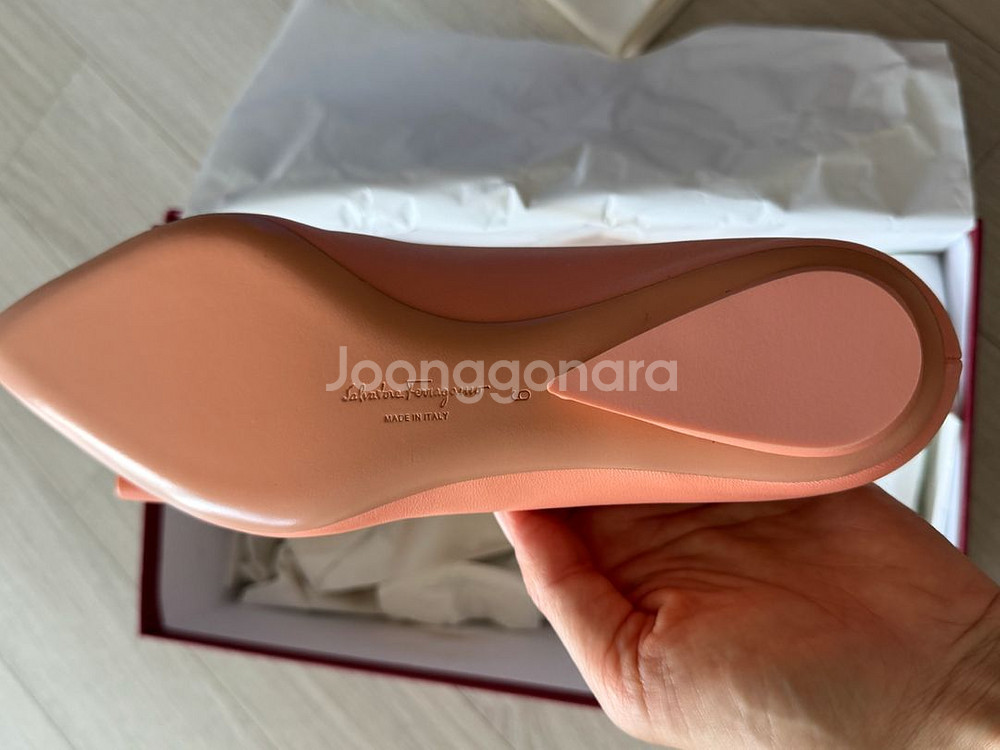 페라가모 바라 여성 구두 판매--2