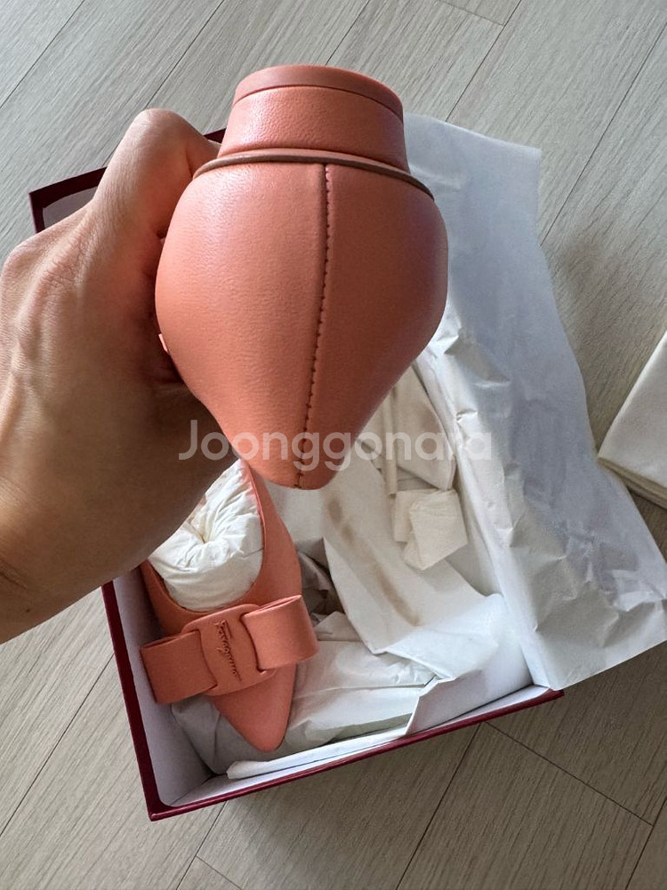 페라가모 바라 여성 구두 판매--8