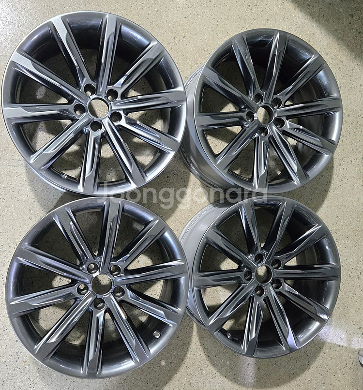 아우디 A7 고스트크롬 19인치 순정휠 대품판매20만원--3