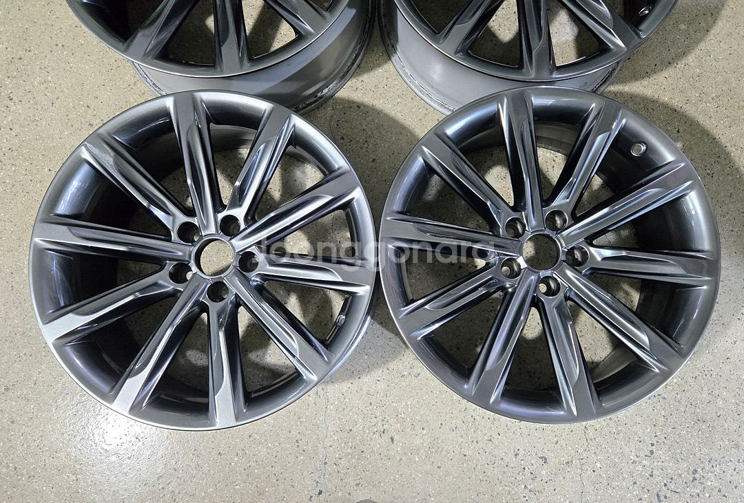 아우디 A7 고스트크롬 19인치 순정휠 대품판매20만원--2