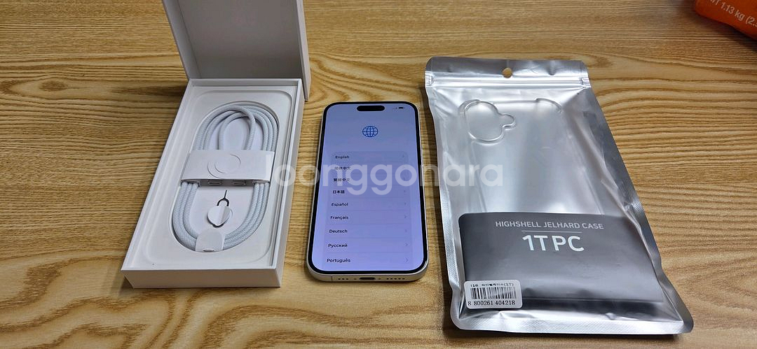 아이폰16 256GB 화이트--2