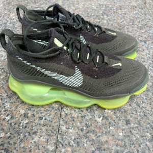 나이키 에어맥스 스콜피온 플라이니트